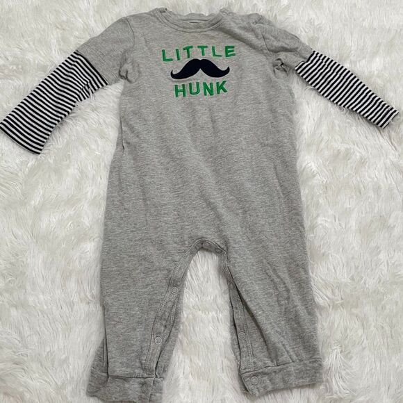 3/$10 Baby Carter's Littler Hunk One Piece Size 18 Months - Picture 1 of 7